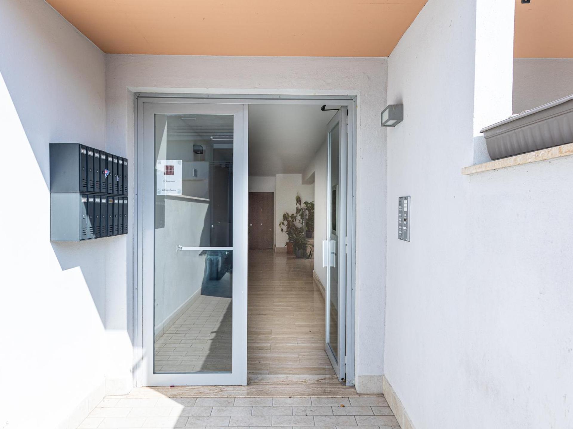 Mrb Real Estate - Maison Ludovica - Monolocale Moderno Con Giardino 프라토치에 외부 사진